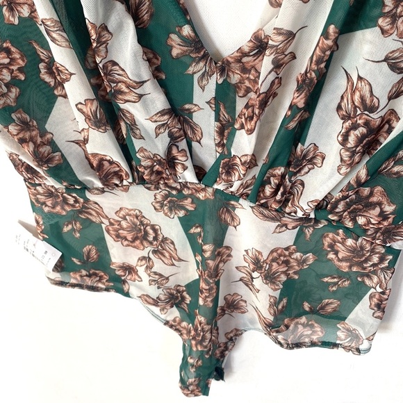 (A4c) CQ by CQ sleeveless bodysuit green white and tan floral, Size Large, NWT - Picture 11 of 11